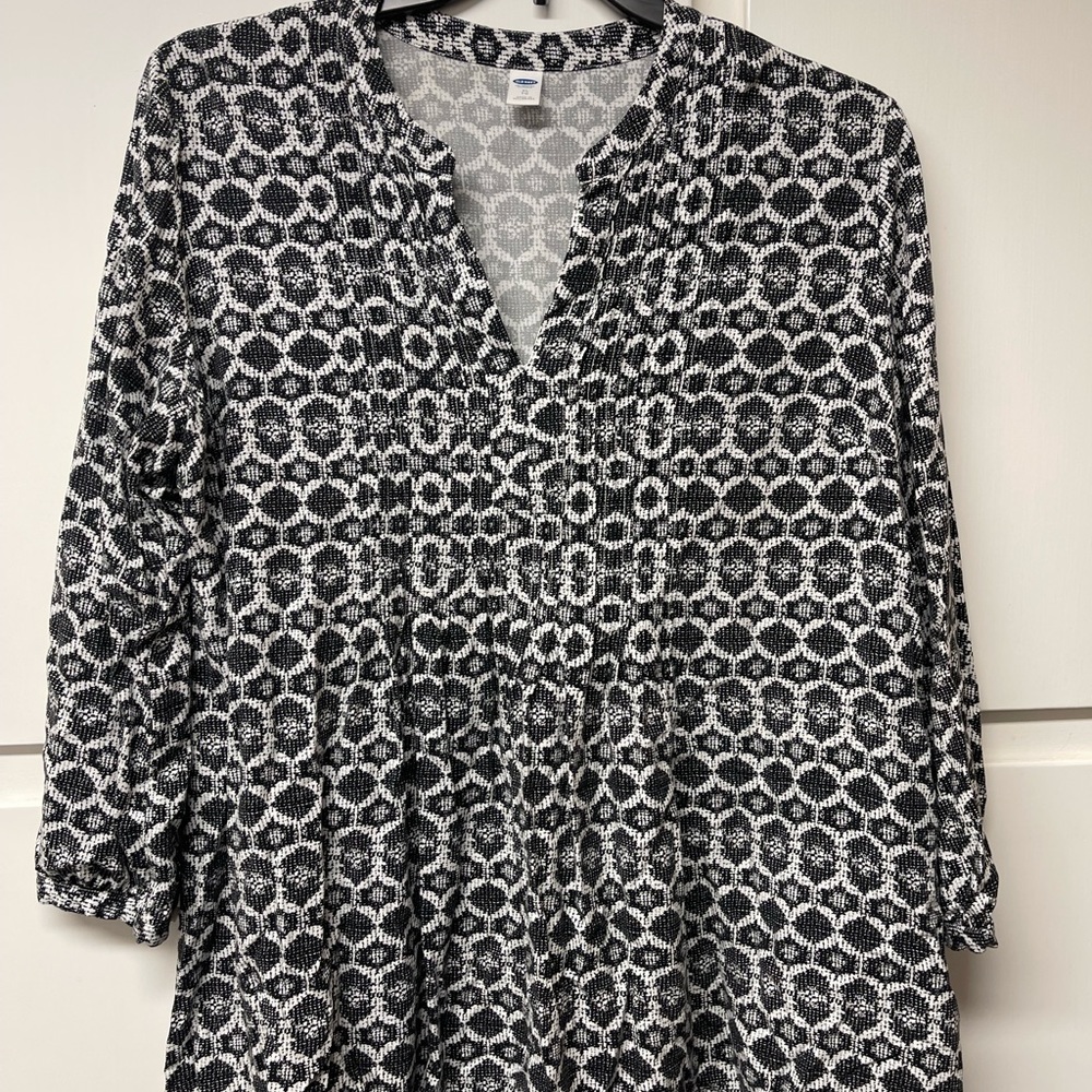 Old Navy Geometric Tunic